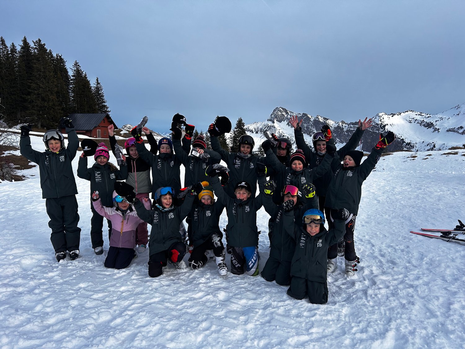Sensationelle Teamleistung zum Auftakt des Achermann-Stöckli Cup