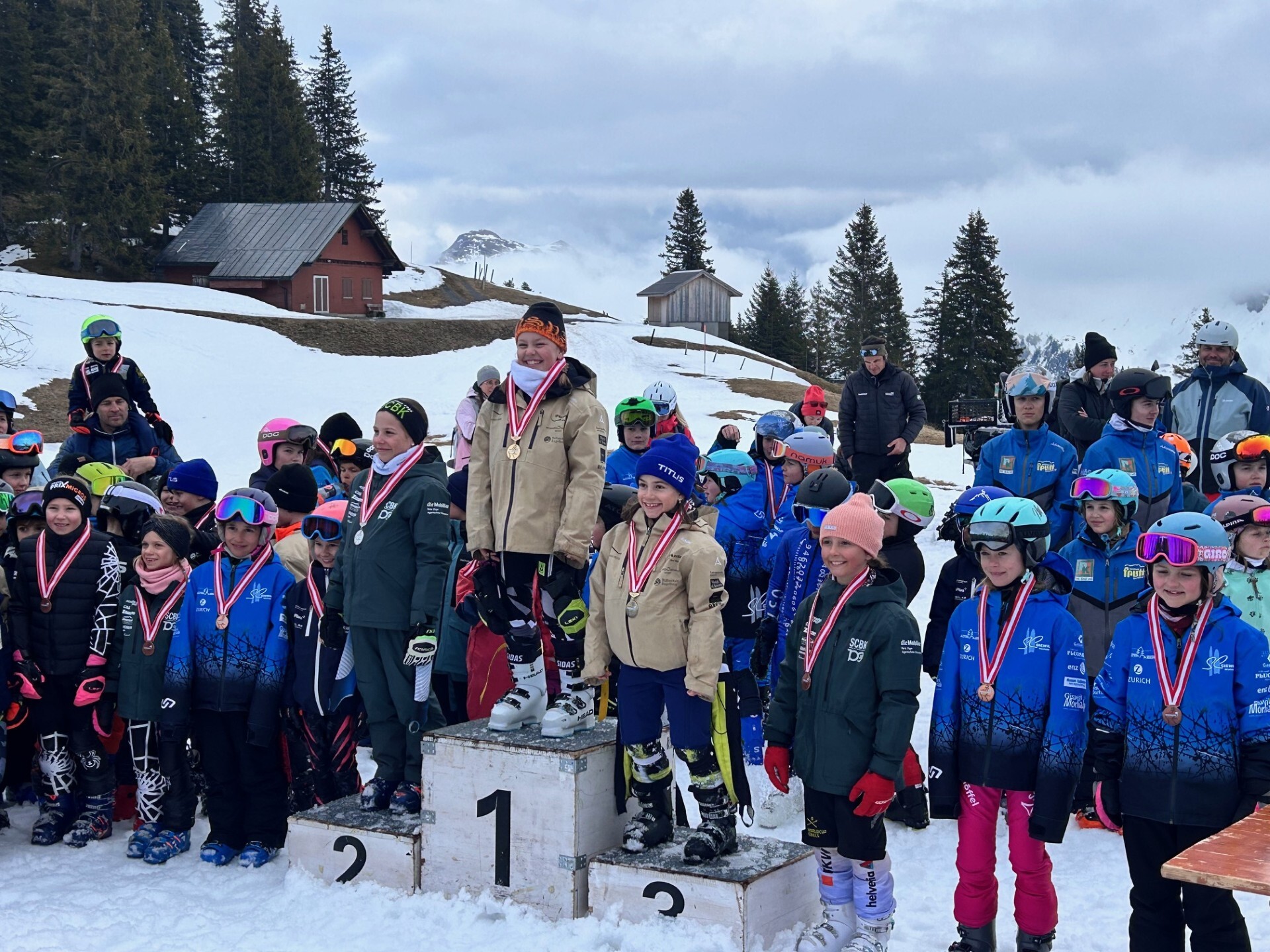 e2652f75-7bfe-4b63-9da8-8dc2f7fd46c1