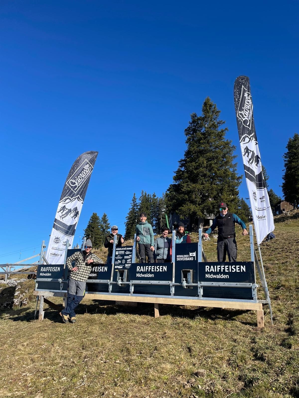 Startgate Skicross steht